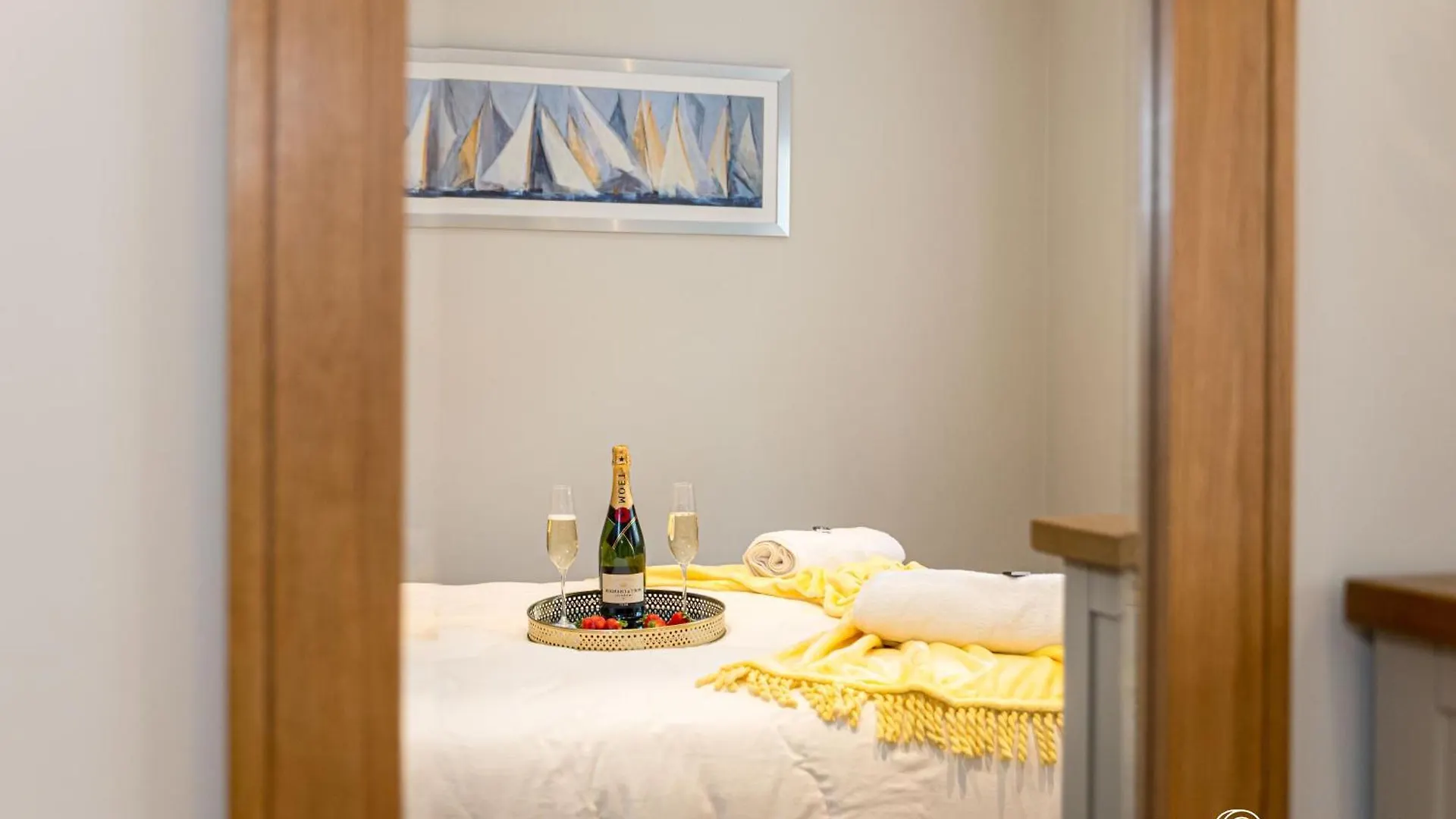 Apartment Owl Corner By Grandeur Property Saint Leonards